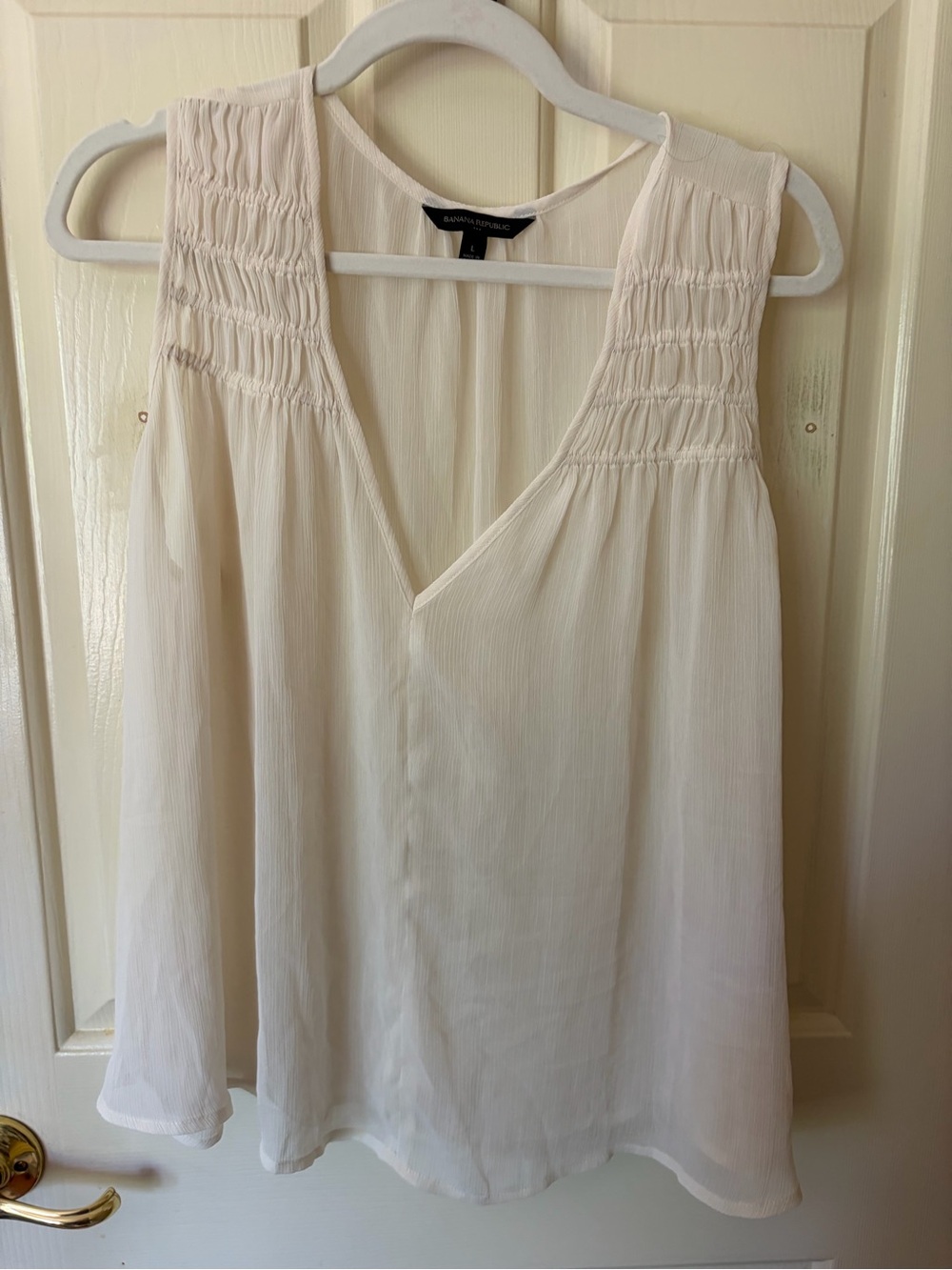 Banana Republic Cream V-Neck Smocked Shoulder Tank and matching skirt set